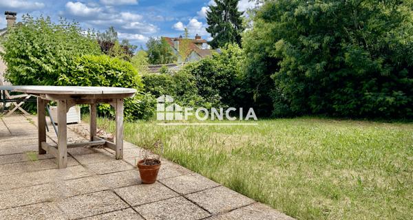 À vendre Maison 6 pièces 184 m² - Le Plessis-robinson 92350
