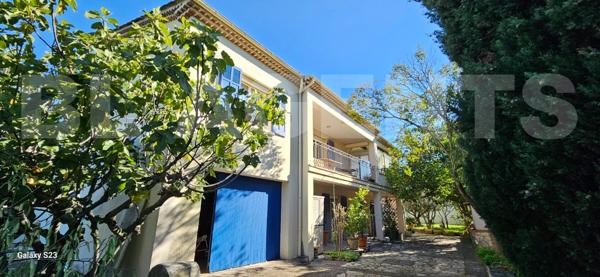 maison/villa 6 pièce(s) 210 m2