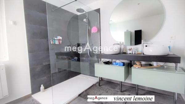 Maison à PONTORSON, 50170 - 7 pièces 150m²