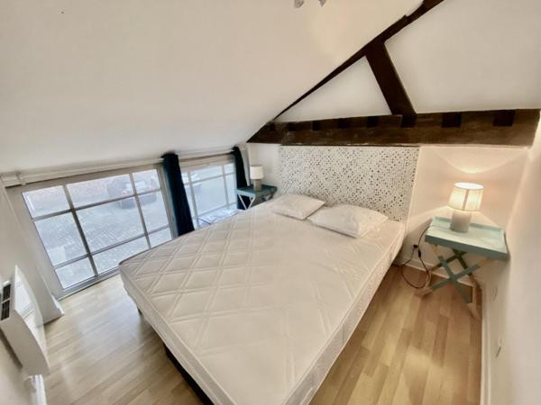 A LOUER : T1 à LILLE • rue de Metz - Vieux lille • 790 € CC • Réf. G255