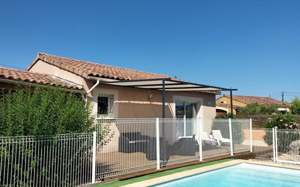 Maison à vendre    3 pièces •  Vallon-Pont-d'Arc