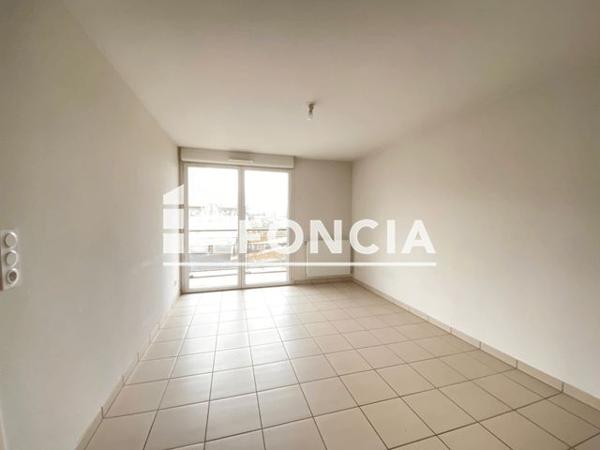 Location Appartement 2 pièces 41.78 m² - 27 RUE DU SOLAYER Clermont-ferrand 63000