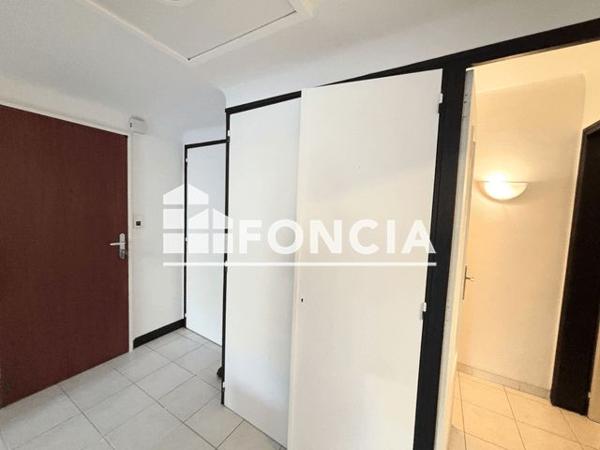 Location Appartement 2 pièces 47.64 m² - Vitrolles 13127