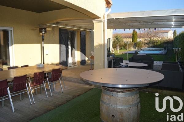 Maison traditionnelle 8 pièces de 155 m² à Montélier (26120)