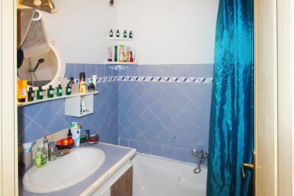 T2 centre Cogolin, proche plages et commodités