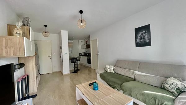 Appartement meublé type 2 situé sur la commune de SIMIANE COLLONGUE (13109)