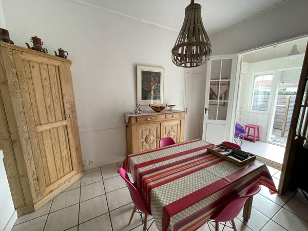 Agréable Maison avec Terrasse et Garage proche Plage
