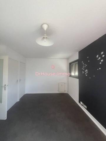 Appartement à louer 1 pièce de 31 m²