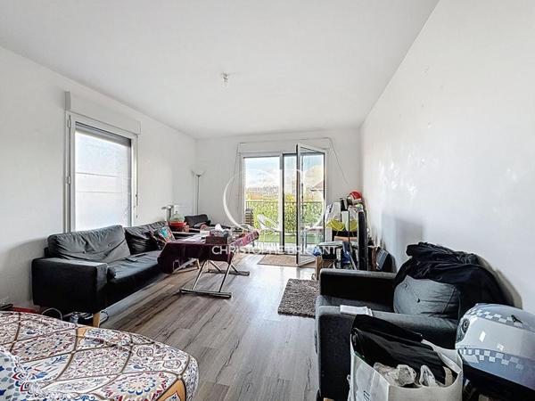 Appartement  3 pièce(s) 64 m2 Balcon