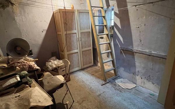 Maison à vendre    6 pièces •  Mende