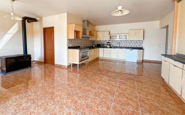 Maison à vendre    6 pièces • 288,72 m2 Toulouse