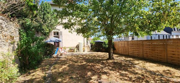 Maison pièces de 133 m² à Laval