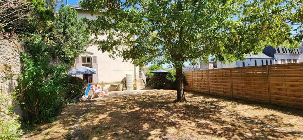 Maison pièces de 133 m² à Laval