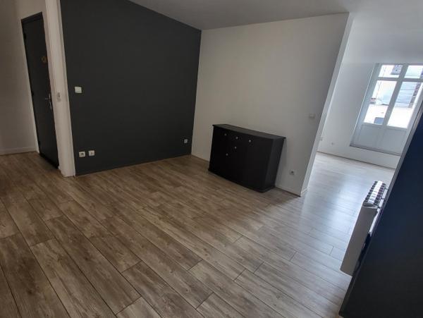Location Appartement 3 pièces Arras (62000) - ARRAS RUE DELANSORME