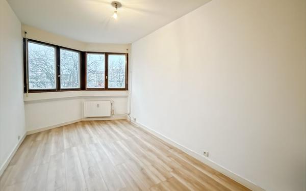 Appartement à vendre    2 pièces • 30,53 m2 Orléans
