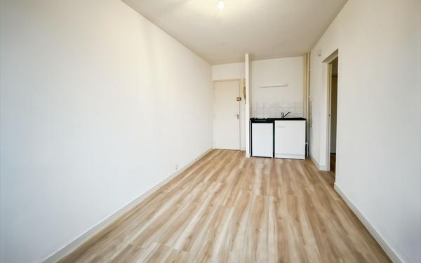 Appartement à vendre    2 pièces • 30,53 m2 Orléans