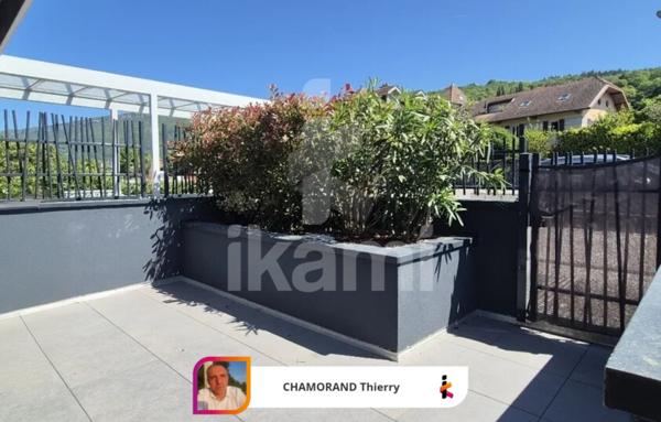 Appartement T4 de 102 m2 avec vue lac à Brison-Saint-Innocent