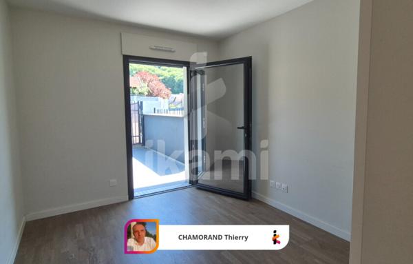 Appartement T4 de 102 m2 avec vue lac à Brison-Saint-Innocent