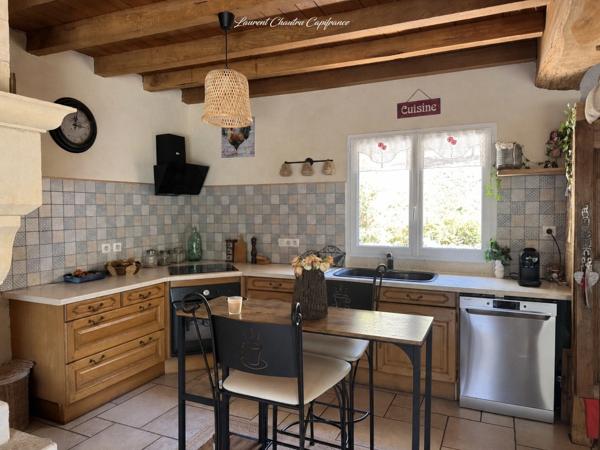 Maison de caractère à Bassillac et Auberoche