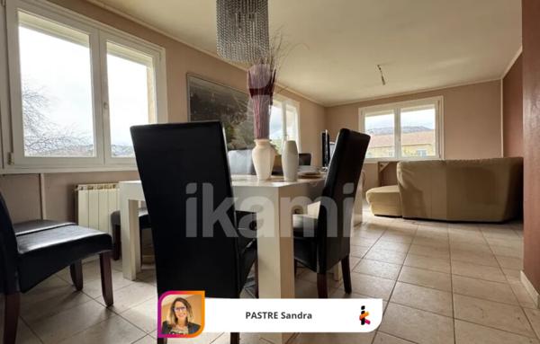 Maison 6 pièces sur 2 niveaux à La Roche-de-Glun