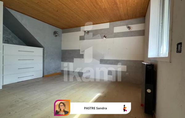 Maison 6 pièces sur 2 niveaux à La Roche-de-Glun