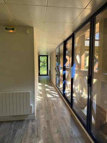 Vente                                                      Maison
                        
                     7 pièces                      252 m2                     à Sorel-Moussel