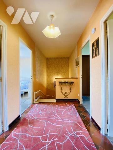 Maison CASTRIES centre T4, 97m² sur 170m² de terrain