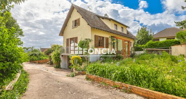 À vendre Maison 6 pièces 144 m² - Saint-pierre-du-perray 91280