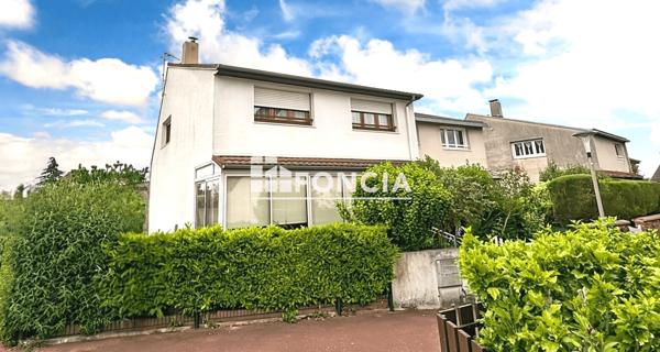 À vendre Maison 5 pièces 131.44 m² - Noiseau 94880