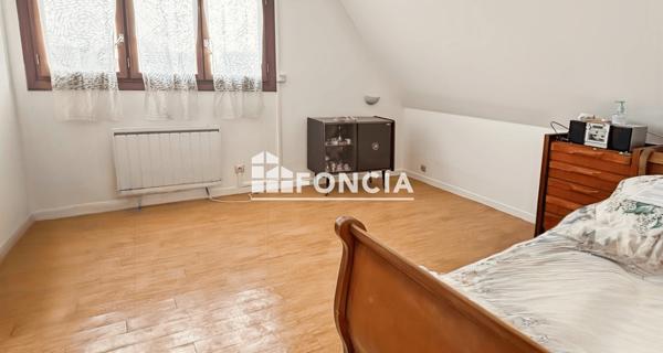 À vendre Maison 5 pièces 131.44 m² - Noiseau 94880