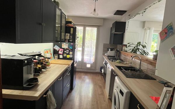 Appartement à vendre    3 pièces • 72 m2 Bayonne