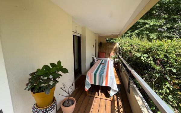 Appartement à vendre    3 pièces • 72 m2 Bayonne