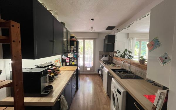 Appartement à vendre    3 pièces • 72 m2 Bayonne