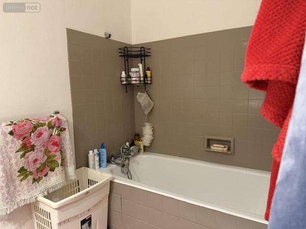 Appartement à vendre à Guingamp dans les Côtes-d'Armor (22200), ref : 22064-1324