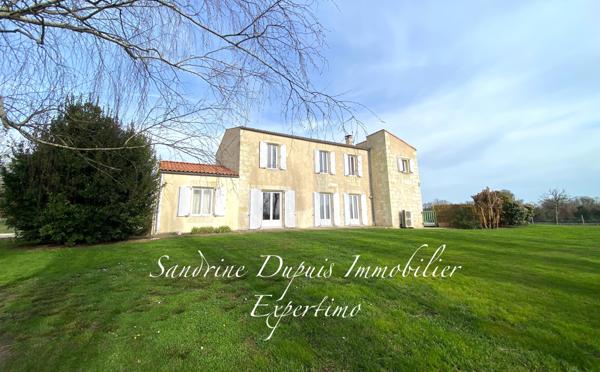 Chermignac (17460) CHERMIGNAC : Magnifique propriété rénovée 6 chambres. Idéale pour activité de chambres d'hôte, grande f