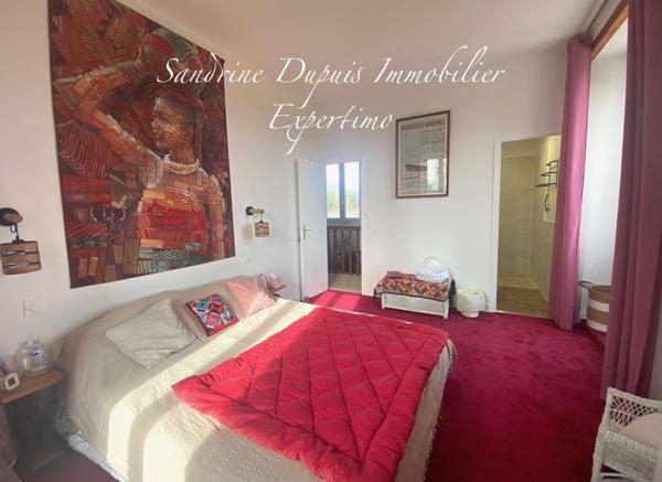 Chermignac (17460) CHERMIGNAC : Magnifique propriété rénovée 6 chambres. Idéale pour activité de chambres d'hôte, grande f