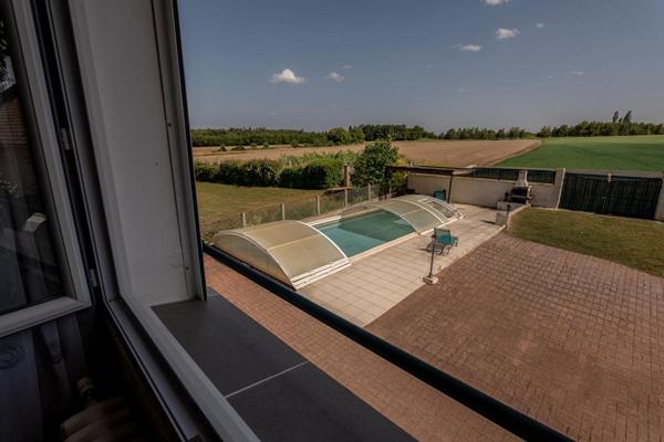 LIEUX UNIQUES ® x PROPRIÉTÉS PRIVÉES PROPOSE MAISON DE  187 M² SUR UN TERRAIN DE 1295 M² À CELLETTES (41)
