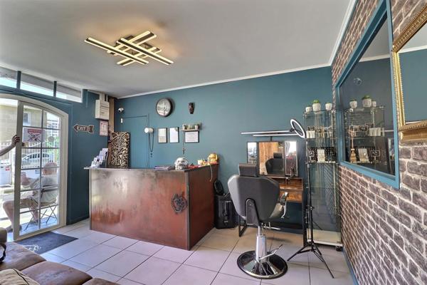 Fonds de commerce Aubagne 2 pièce(s) 54 m2