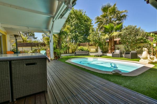 Plain-pied avec 3 chambres et piscine