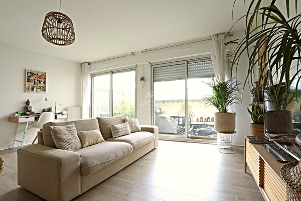 Appartement Nanterre 2 pièce(s) 75 m2 €480 000 ** - Référence 15216