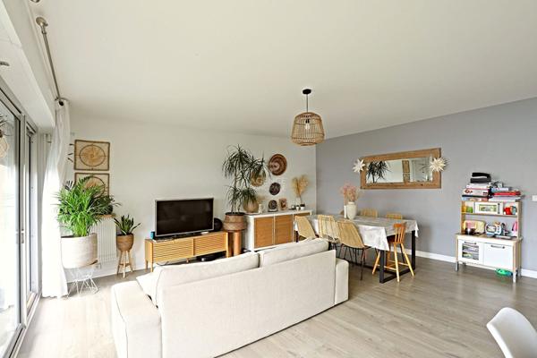 Appartement Nanterre 2 pièce(s) 75 m2 €480 000 ** - Référence 15216