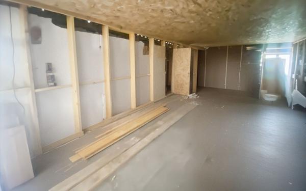 Maison à vendre    1 pièce •  Puylaroque