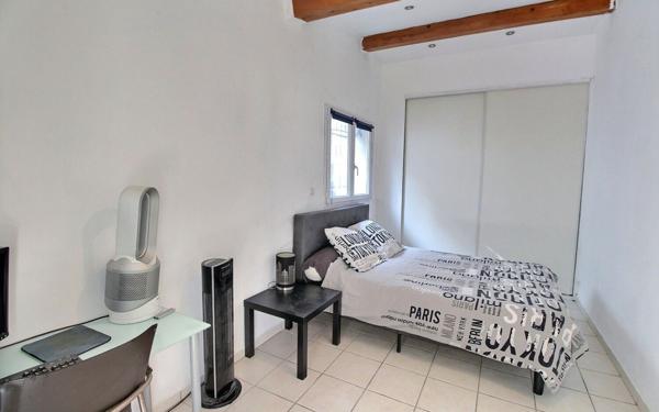 Maison à vendre    4 pièces •  Marseille 11