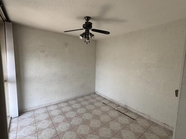 Vente                                                      Appartement
                        
                     5 pièces                      70 m2                     à Maubeuge