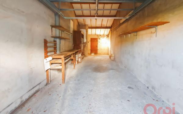 Maison à vendre    4 pièces •  Vias