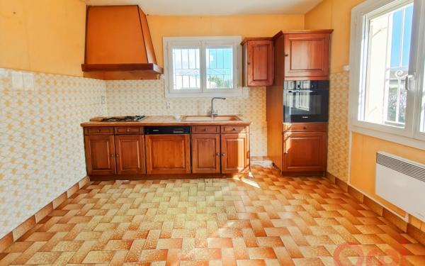 Maison à vendre    4 pièces •  Vias