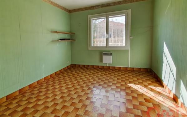 Maison à vendre    4 pièces •  Vias