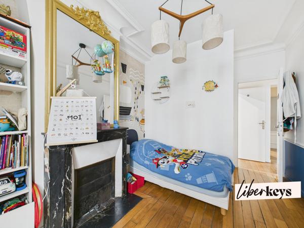 Appartement bourgeois et familial – 108 m² – 4 chambres – Rue d’Amsterdam, 9ᵉ arrondissement