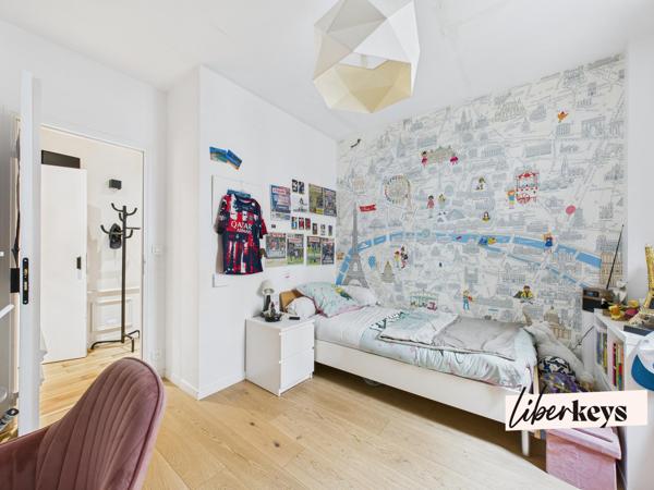 Appartement bourgeois et familial – 108 m² – 4 chambres – Rue d’Amsterdam, 9ᵉ arrondissement