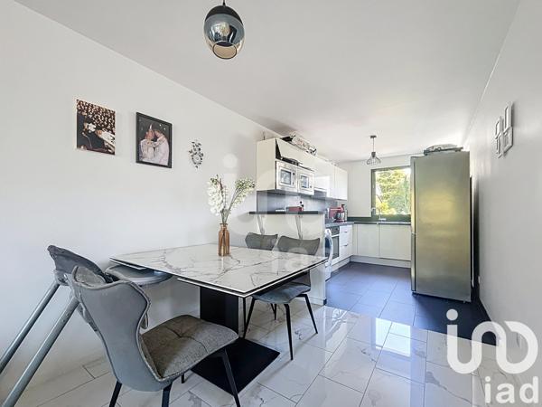 Appartement à vendre 3 pièces 61 m² Fontenay-sous-Bois